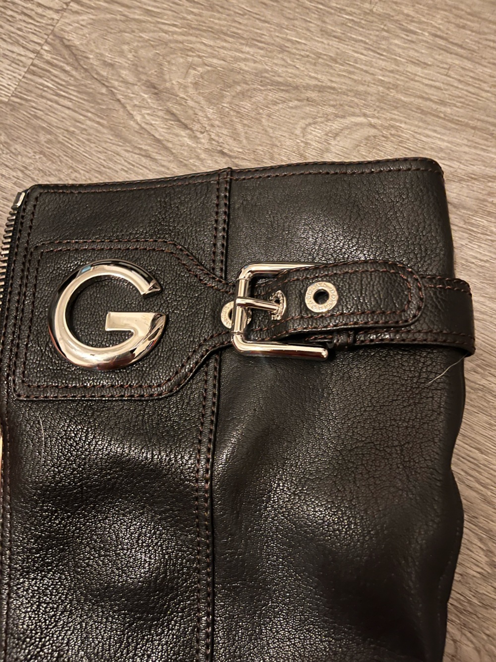 Dolce & Gabbana Black Leather Knee-High Heeled Boots with Silver G/D Logos - Picture 4 of 4